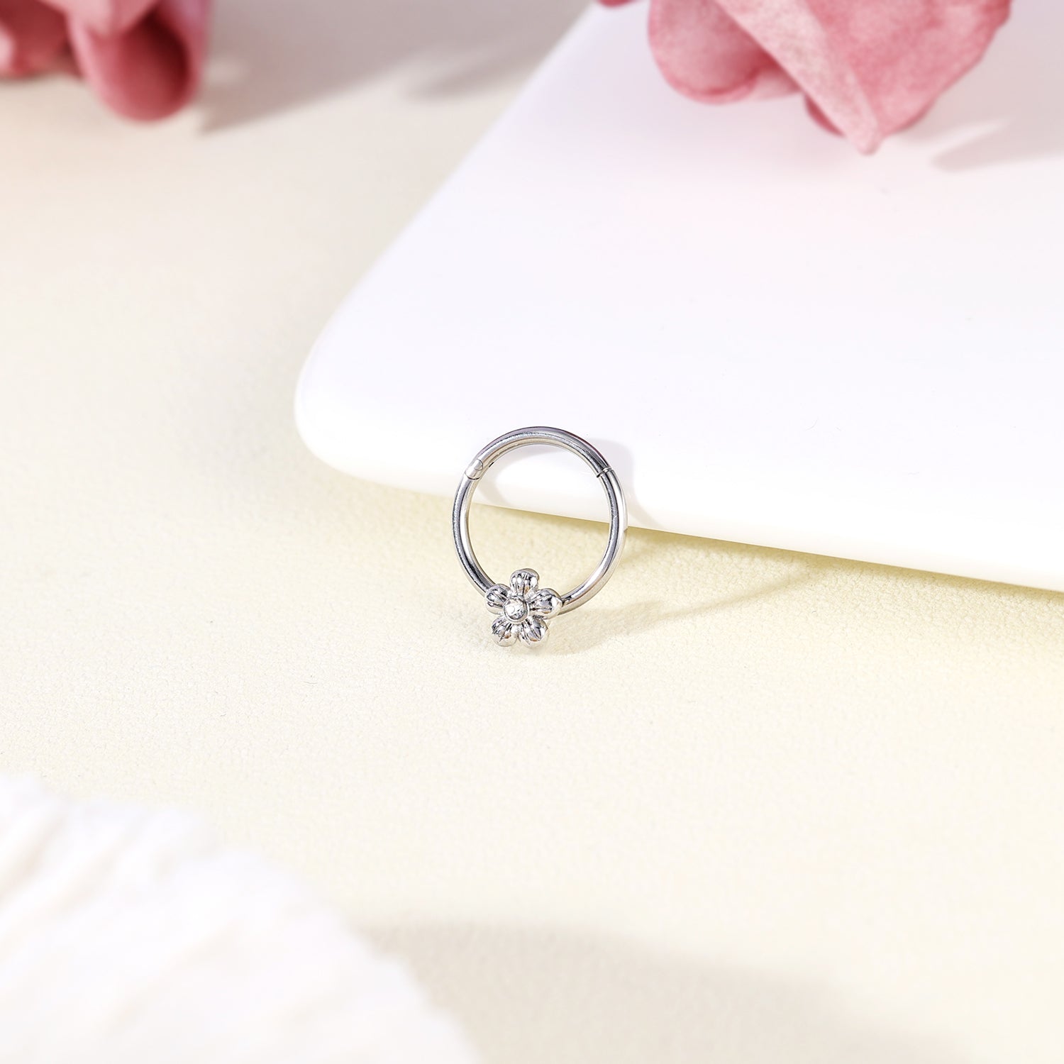 16g Flower Nose Ring Clear Crystal Septum Ring Piercing Jewelry