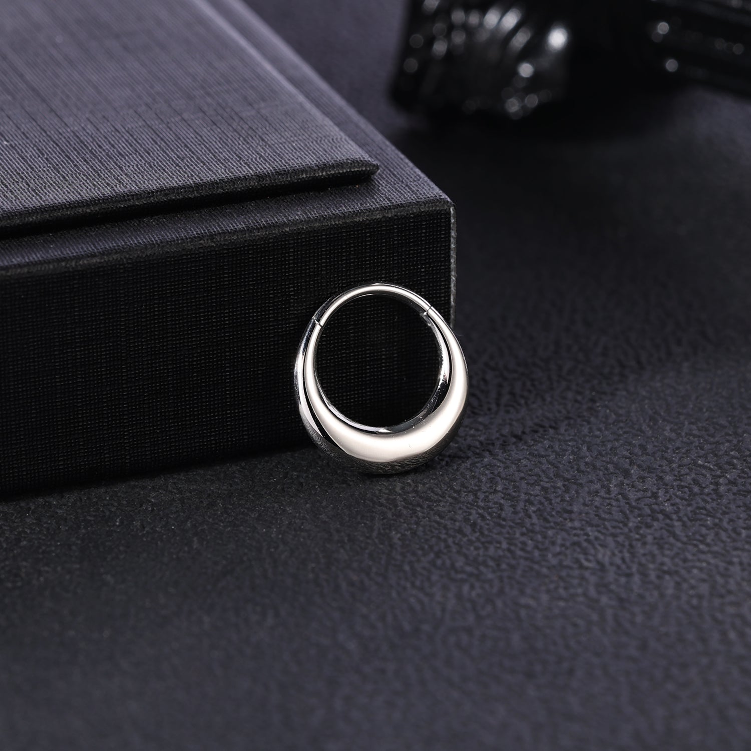 16g G23 TItanium Nose Ring Hinged Septum Ring Piercing Jewelry