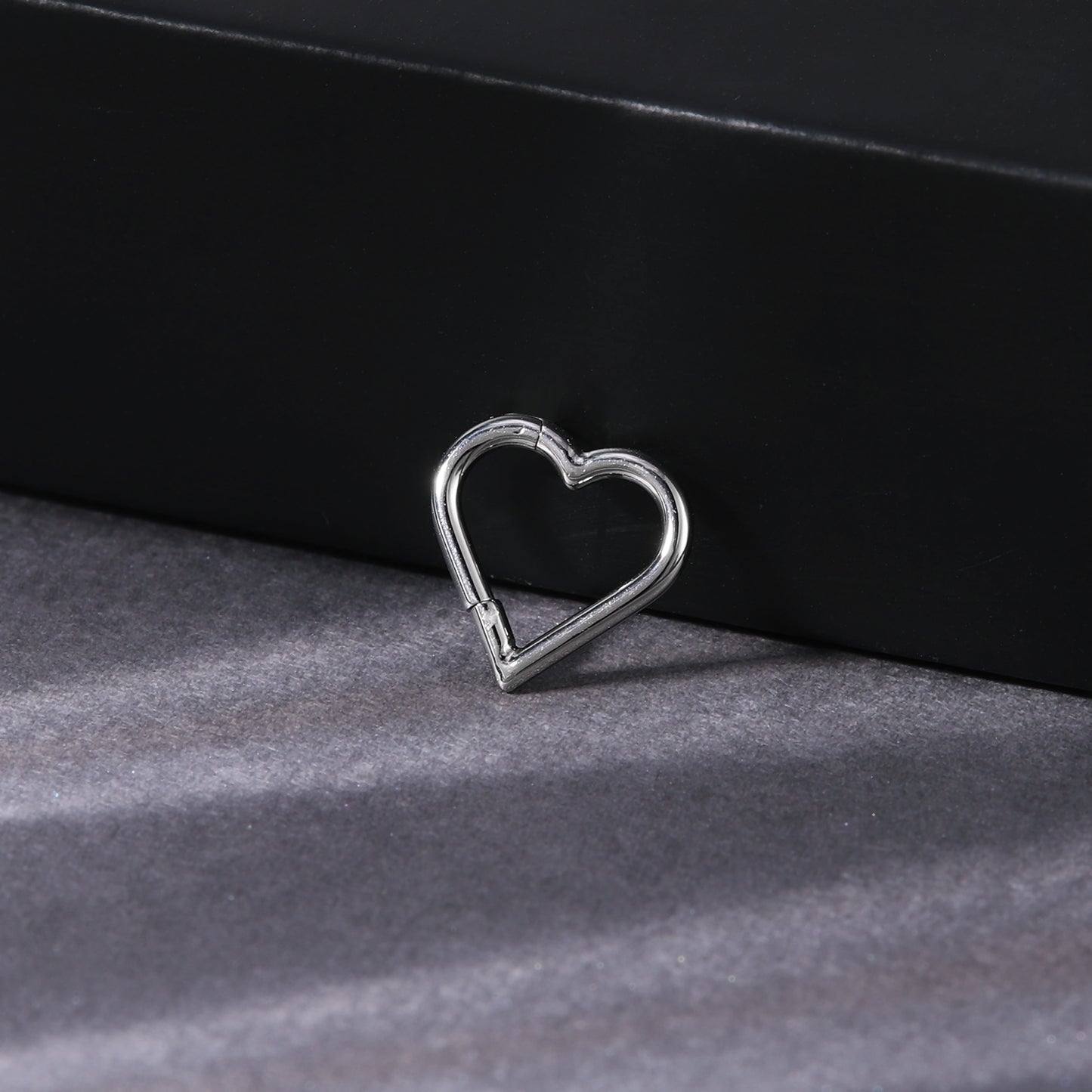 16g G23 TItanium Nose Ring Heart Septum Ring Piercing Jewelry